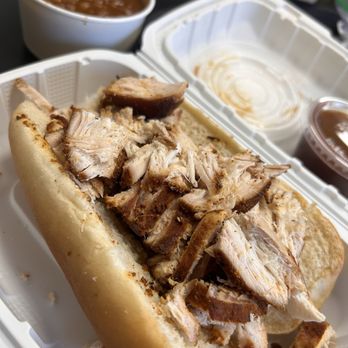 Calhoun Family Texas Barbeque - Chicken sandwich prior to the sauce! - Barbeque Near Me - Murrieta, California