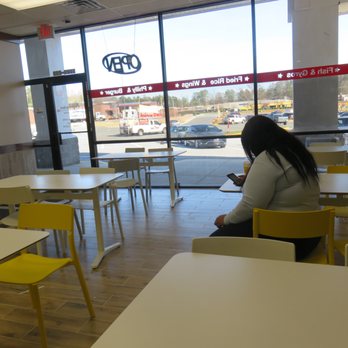 American Deli - Boring dining area with no music. - Chicken Wings Near Me - Charlotte, North Carolina