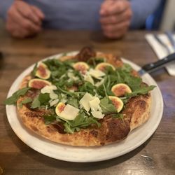 Sapristi - Fig & chorizo pizza
