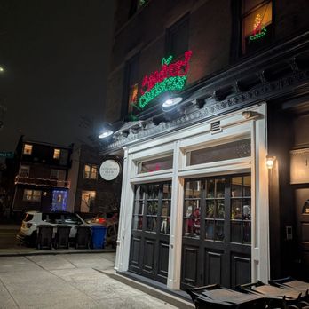 The Lonesome Club - Irish Pub Near Me - Brooklyn, New York The Lonesome Club - Irish Pub Near Me - Brooklyn, New York