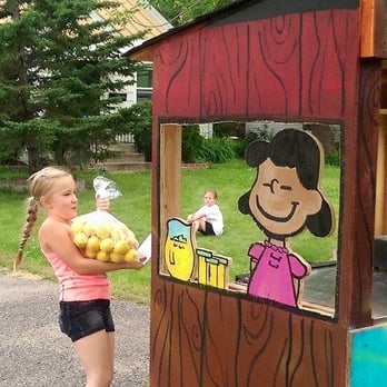 Akirah's Lemonade Stand - a girl holding a lemonade - Juice Bars & Smoothies Near Me - Saint Paul Park, Minnesota Akirah's Lemonade Stand - a girl holding a lemonade - Juice Bars & Smoothies Near Me - Saint Paul Park, Minnesota