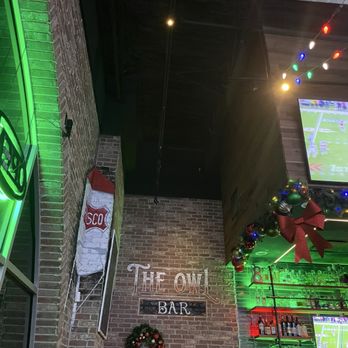 The Owl Bar  - Cute decor - Pizza Near Me - Frisco, Texas
