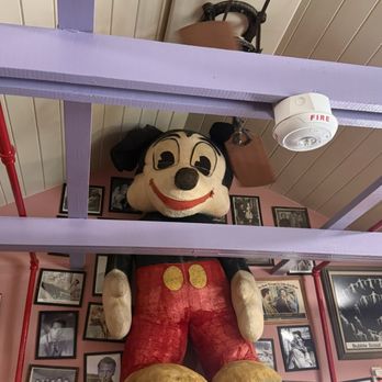 The Bubble Room - Nightmare Fuel? No, that's Mickey!!! - Desserts Near Me - Captiva, Florida