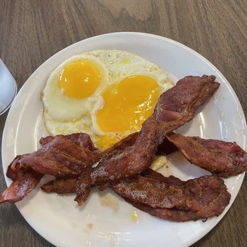 Sal's Family Kitchen - Breakfast & Brunch Near Me - Martinez, California Sal's Family Kitchen - Breakfast & Brunch Near Me - Martinez, California