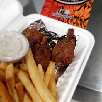 Blu Tee Spoon - Lemon Pepper vegan wings, buttermilk housemade vegan ranch & fries - Food Trucks Near Me