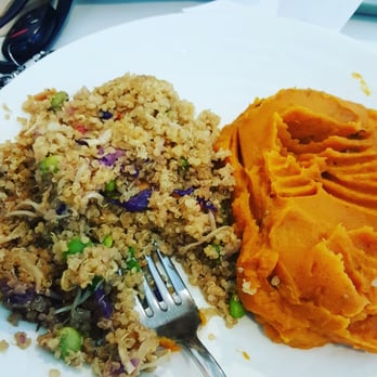 Sunflower Cafe - Quinoa pad thai and sweet potato cassarole - Cafes Near Me - Nashville, Tennessee