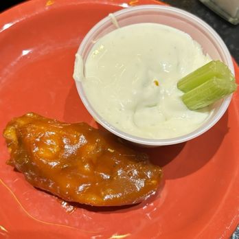 The Office Cantina - Wing, blue cheese & celery - American Near Me - Prescott, Arizona