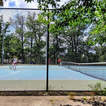 Hayes Park - Tennis Near Me - Arlington, Virginia Hayes Park - Tennis Near Me - Arlington, Virginia