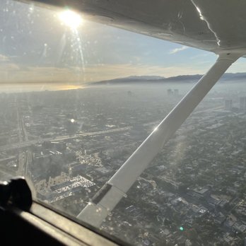 Santa Monica Flyers - Flight Instruction Near Me - Santa Monica, California Santa Monica Flyers - Flight Instruction Near Me - Santa Monica, California