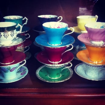 La Petite Cuillère - Tea Rooms Near Me - Vancouver, British Columbia