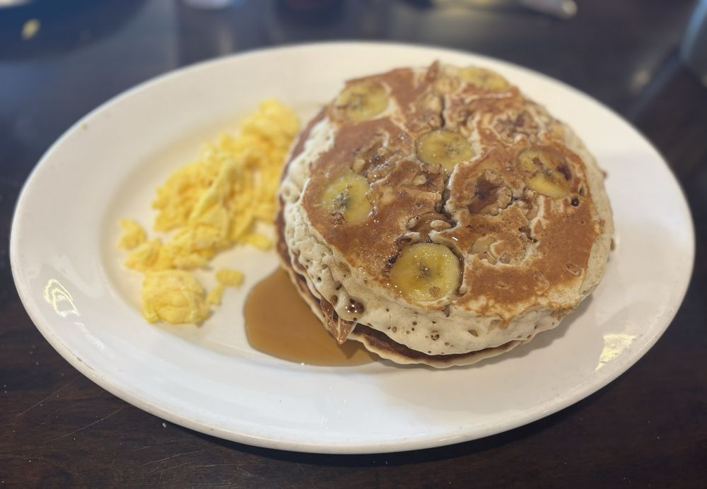 THE KETTLE & GRILLE Updated August 2024 233 Photos & 305 Reviews