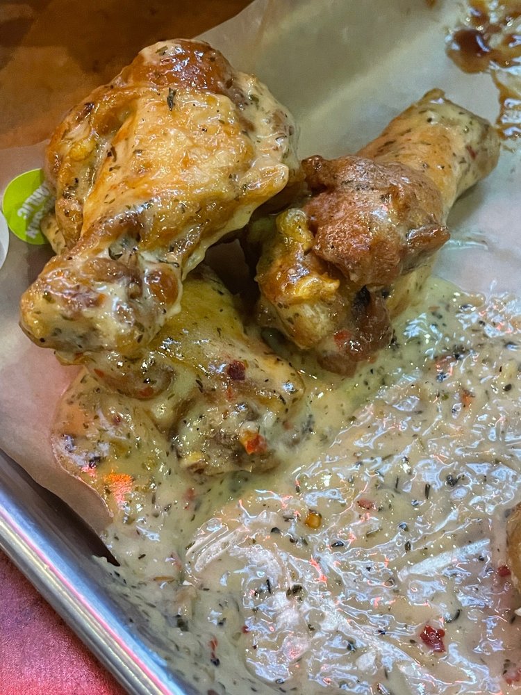 BUFFALO WILD WINGS GRILL & BAR Updated June 2024 14 Reviews 364