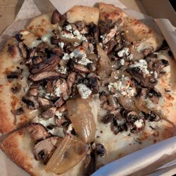 zpizza - Mushroom pizza