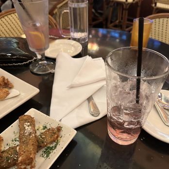 The Cheesecake Factory - J.W.'s Pink Lemonade Shirley Temple - Desserts Near Me - Sunrise, Florida The Cheesecake Factory - J.W.'s Pink Lemonade Shirley Temple - Desserts Near Me - Sunrise, Florida