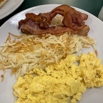 Sunny Street Cafe - scrambled eggs, bacon, and hash browns - Breakfast & Brunch Near Me - Haltom City, Texas Sunny Street Cafe - scrambled eggs, bacon, and hash browns - Breakfast & Brunch Near Me - Haltom City, Texas