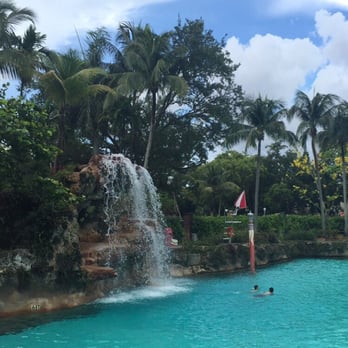 Venetian Pool - How gorgeous is this view! This is what you see on your left as you are walking into the pool. - Swimming Pools Near Me - Coral Gables, Florida Venetian Pool - How gorgeous is this view! This is what you see on your left as you are walking into the pool. - Swimming Pools Near Me - Coral Gables, Florida