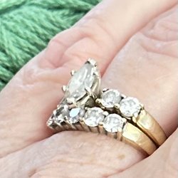 Gianni Vincent Jewellers - My wedding set with the diamond that was replaced.