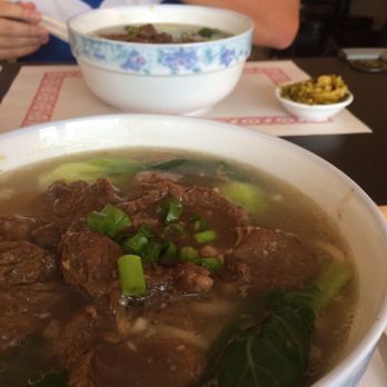 Maison Mignon - Beef noodles soup - Taiwanese Near Me - Saint-Laurent, Quebec Maison Mignon - Beef noodles soup - Taiwanese Near Me - Saint-Laurent, Quebec