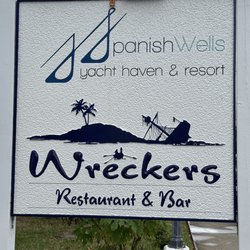Wreckers Restuarant - Sign