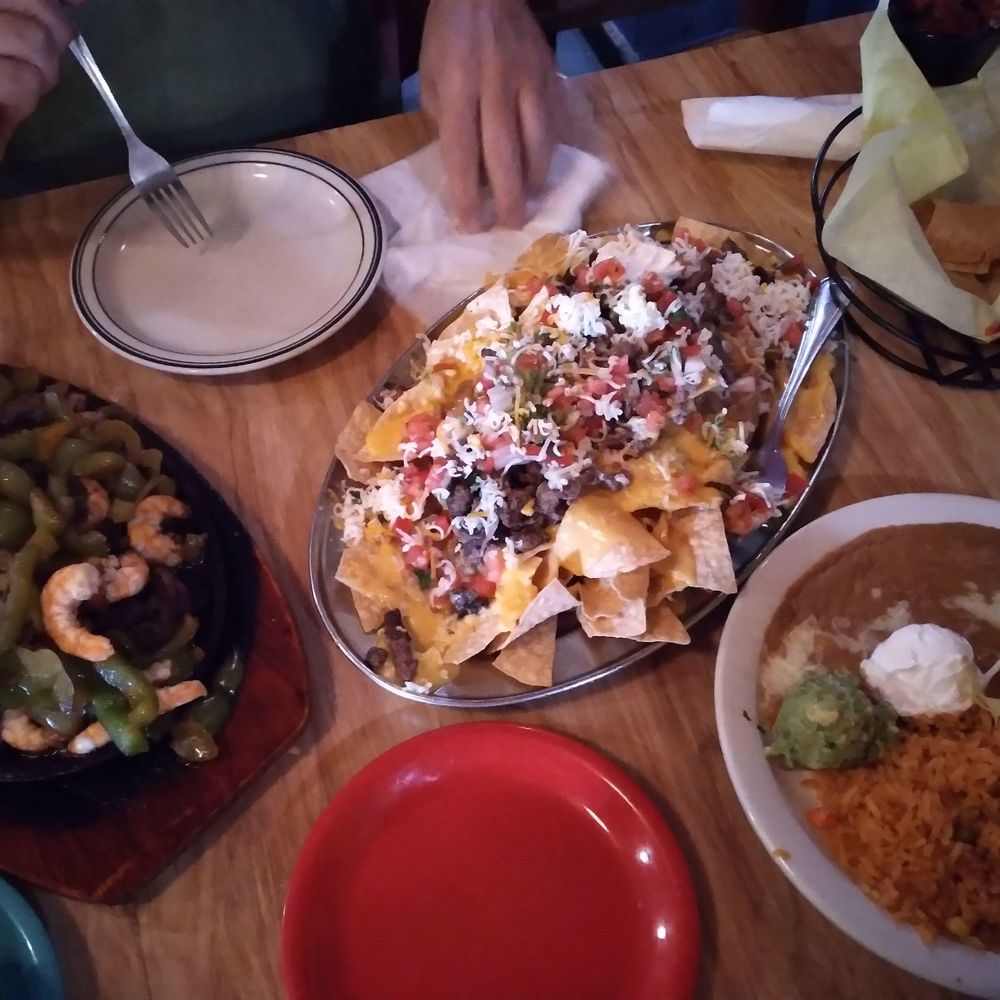 Crossroads Restaurant - Mexican Near Me - Tucson, Arizona