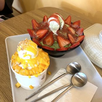 Heybings - Strawberry matcha and mango bingsoo - Desserts Near Me - Costa Mesa, California