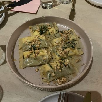 Dario - Doppio - Italian Near Me - Minneapolis, Minnesota