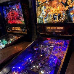 Pins Mechanical - Pinball machines!