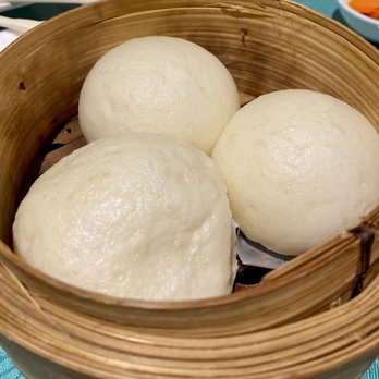 Kirin Restaurant - Custard buns - Seafood Near Me - Honolulu, Hawaii Kirin Restaurant - Custard buns - Seafood Near Me - Honolulu, Hawaii