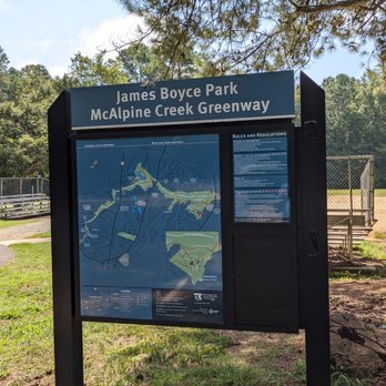 James Boyce Park - James Boyce Park links to the greenway network - Parks Near Me - Charlotte, North Carolina James Boyce Park - James Boyce Park links to the greenway network - Parks Near Me - Charlotte, North Carolina