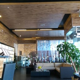 Lobby area - beautiful