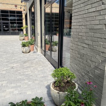 Amelia's -Stutz - Beautiful entrance and sidewalk seating - Bakeries Near Me - Indianapolis, Indiana Amelia's -Stutz - Beautiful entrance and sidewalk seating - Bakeries Near Me - Indianapolis, Indiana