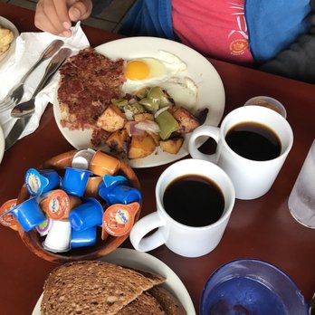 Don's Country Kitchen - Breakfast & Brunch Near Me - Oceanside, California