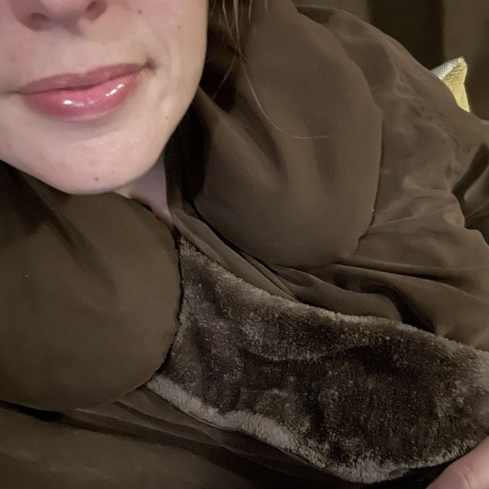 Spavia - Warm neck wrap! 10/31/24 - Day Spas Near Me - Reno, Nevada
