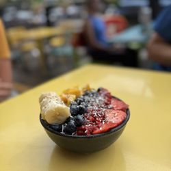 Kona Bowls Superfoods - One of their Açaí bowls. So yummy!