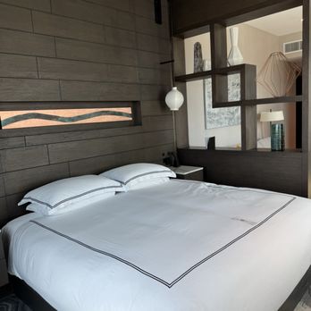 Kimpton Hotel Arras - Hotels Near Me - Asheville, North Carolina Kimpton Hotel Arras - Hotels Near Me - Asheville, North Carolina