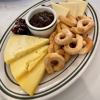 Sauvage Wine Bar and Shop - Cheese plate - Wine Bars Near Me - Phoenix, Arizona