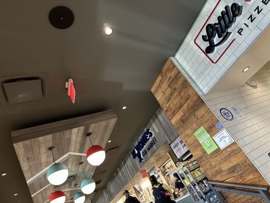 Malone’s Fish Market by null