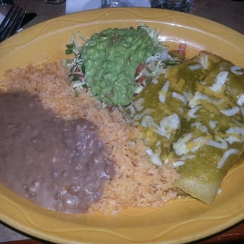 Cilantros - Enchiladas suizas....bombeezzy!!! - Mexican Near Me - Watsonville, California