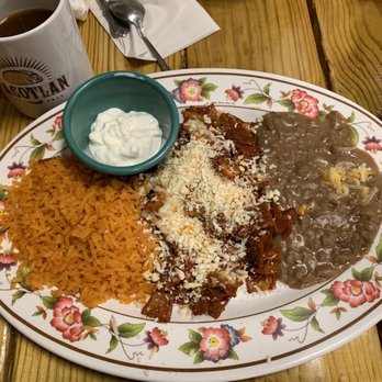 Tacotlan - Chilaquiles platillo - Mexican Near Me - Chicago, Illinois Tacotlan - Chilaquiles platillo - Mexican Near Me - Chicago, Illinois