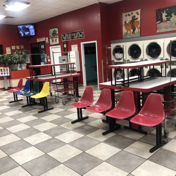 Happy Family Laundry - Laundry mat - Laundry Services Near Me - Franklin, North Carolina Happy Family Laundry - Laundry mat - Laundry Services Near Me - Franklin, North Carolina