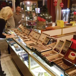 Burning Leaf Cigars - Just too many cigars to choose from.