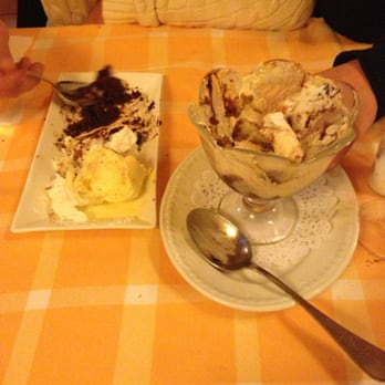 Restaurant L'arcobaleno Major, 3 - Tiramisu della Casa - Spanish Near Me - Palafrugell, GI Restaurant L'arcobaleno Major, 3 - Tiramisu della Casa - Spanish Near Me - Palafrugell, GI