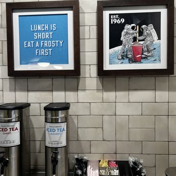 Wendy’s - Fast Food Near Me - Orangeburg, South Carolina