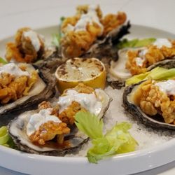 Ed's Bistro - Buffalo style oysters