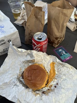 Smiley's Burger Club by null