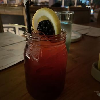 Yardbird Table & Bar - Black berry Bourbon lemonade - Southern Near Me - Miami Beach, Florida Yardbird Table & Bar - Black berry Bourbon lemonade - Southern Near Me - Miami Beach, Florida
