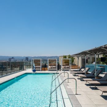 Linea Apartments - Rooftop Pool - Apartments Near Me - Los Angeles, California Linea Apartments - Rooftop Pool - Apartments Near Me - Los Angeles, California