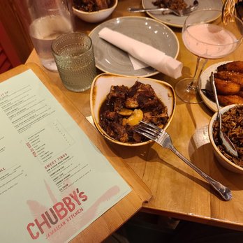 Chubby's Jamaican Kitchen - Oxtail Stew and the Sorrel cocktail! - Caribbean Near Me - Toronto, Ontario Chubby's Jamaican Kitchen - Oxtail Stew and the Sorrel cocktail! - Caribbean Near Me - Toronto, Ontario