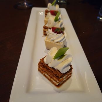 One Steakhouse - Dessert sampler - Steakhouses Near Me - Las Vegas, Nevada One Steakhouse - Dessert sampler - Steakhouses Near Me - Las Vegas, Nevada