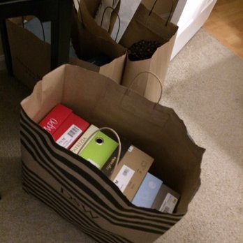 DSW Designer Shoe Warehouse - Bag O Shoes - Shoe Stores Near Me - Naperville, Illinois